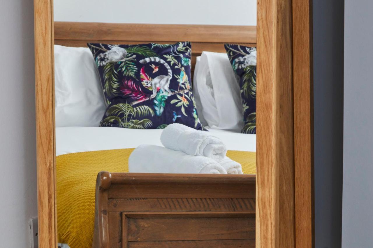 The Nutcracker Suite - Self Check-In, Self-Catering Apartment For East Midlands Airport Kegworth Exteriör bild